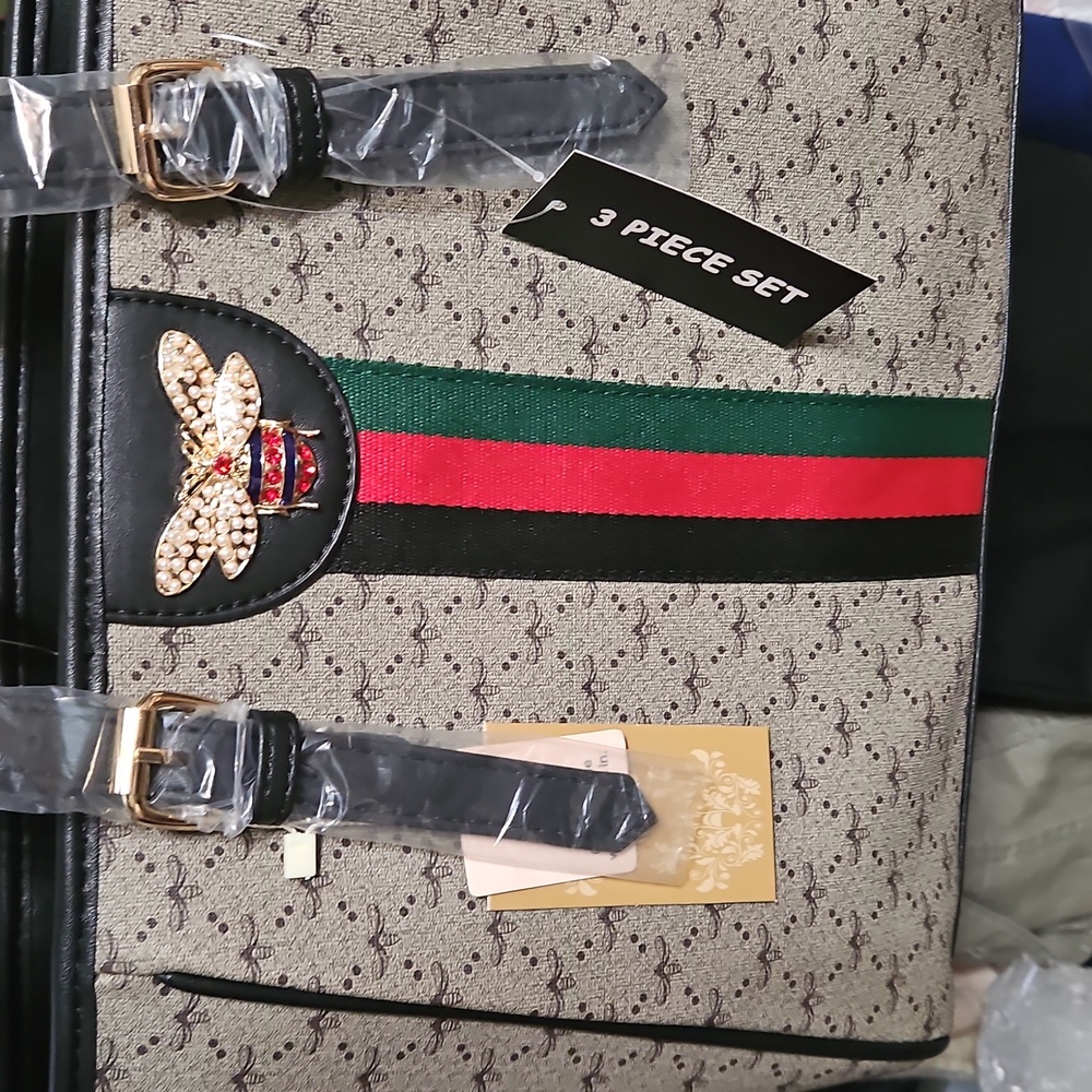 UNLISTED INVENTORY FOR LIVE POSH SHOWS! - Picture 5 of 7